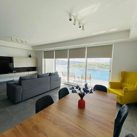 Sliema Seaview Apartment- Valletta Views - Apt 8, 49 Tigne Point Mansions מראה חיצוני תמונה
