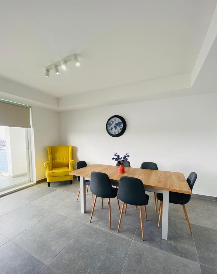 Sliema Seaview Apartment- Valletta Views - Apt 8, 49 Tigne Point Mansions מראה חיצוני תמונה