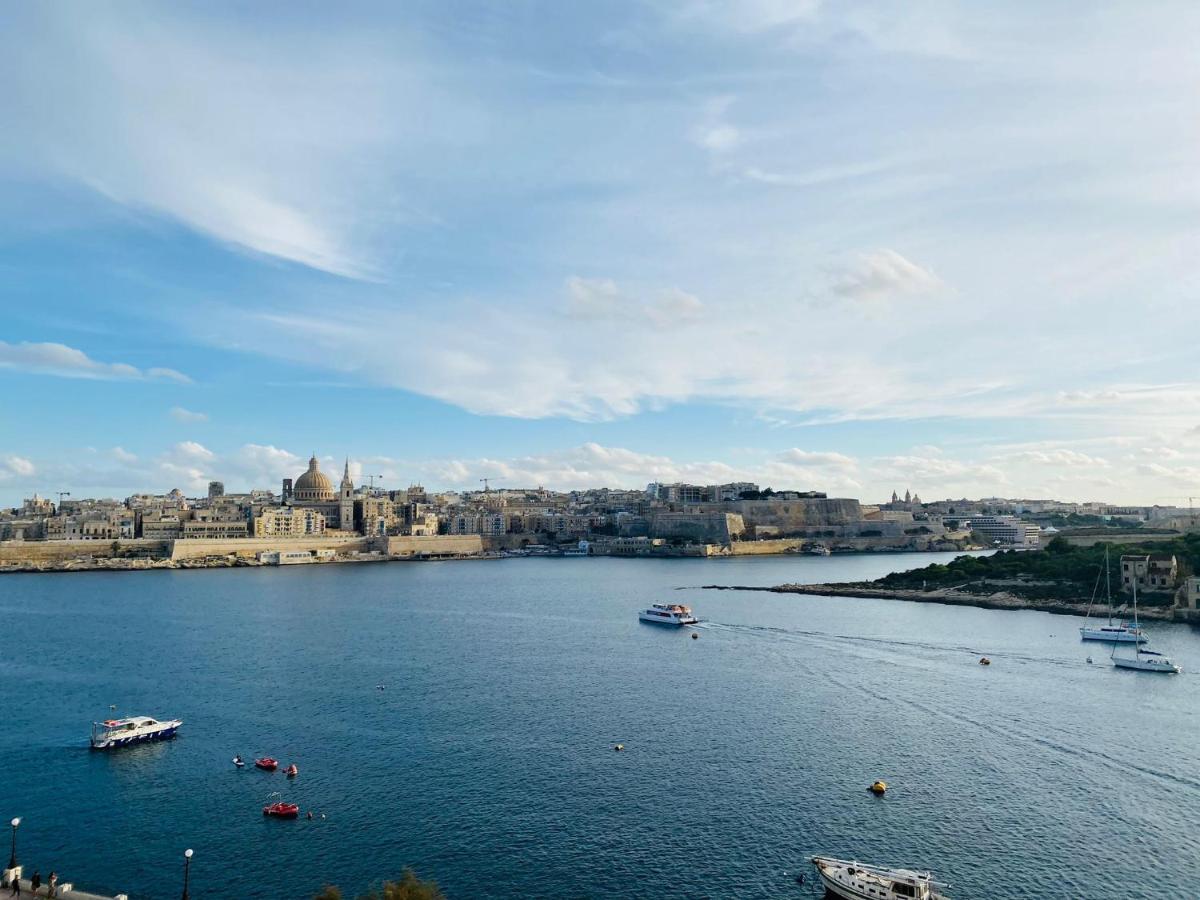 Sliema Seaview Apartment- Valletta Views - Apt 8, 49 Tigne Point Mansions מראה חיצוני תמונה