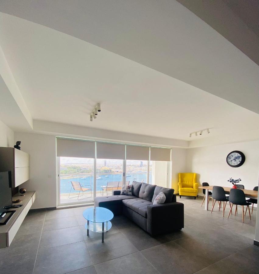 Sliema Seaview Apartment- Valletta Views - Apt 8, 49 Tigne Point Mansions מראה חיצוני תמונה